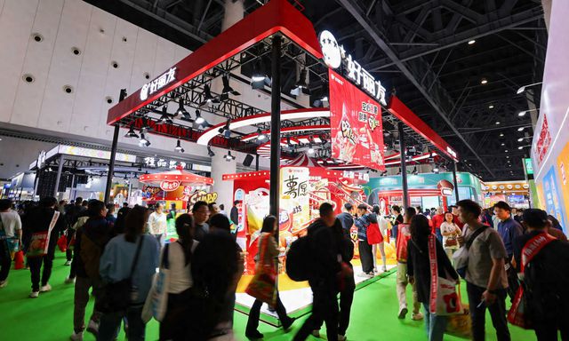新品亮相糖酒会 创历届参展之最开元棋牌春糖快讯丨好丽友携多款(图2)
